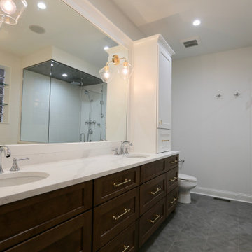 Master Bathroom - Lakeview