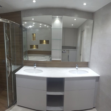 Master bathroom - modern , spa style