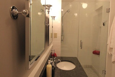 This is an example of a traditional bathroom in Columbus.