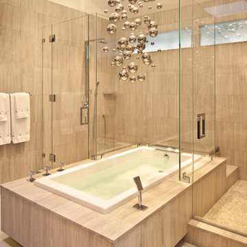 Master Bathroom Tub & Showers