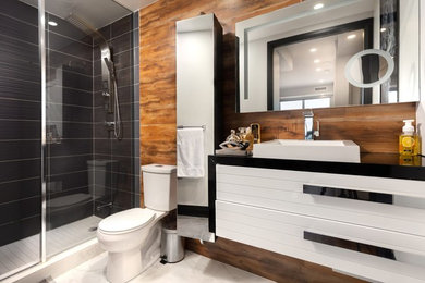 Inspiration for a mid-sized contemporary bathroom remodel in Toronto