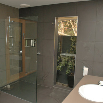 Master Ensuite