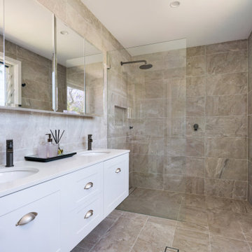 Master Ensuite