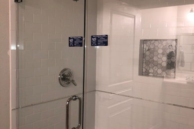 Example of a classic bathroom design in Phoenix