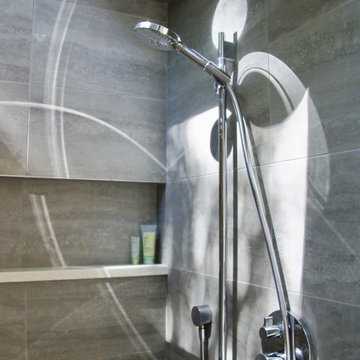 Master shower detail