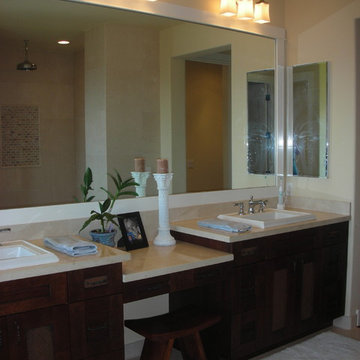 Maui Tropical Bathroom