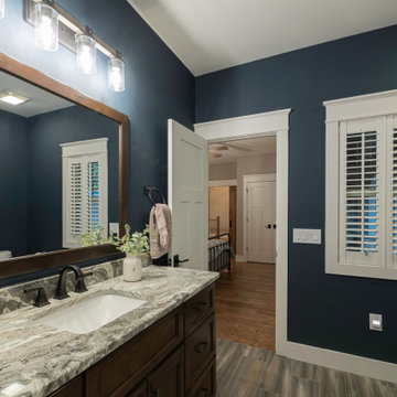 McCracken Point: Craftsman Lake Home