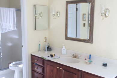 Imagen de cuarto de baño principal tradicional renovado