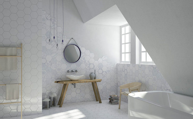 Klassisch Badezimmer by ORNAMENTA