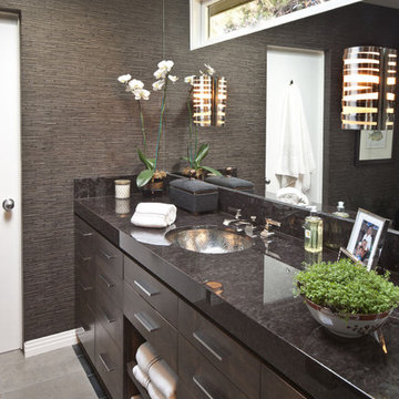 Men's Bathroom