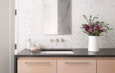 10 Minimalist Choices That Will Bring Calm to Your Bathroom