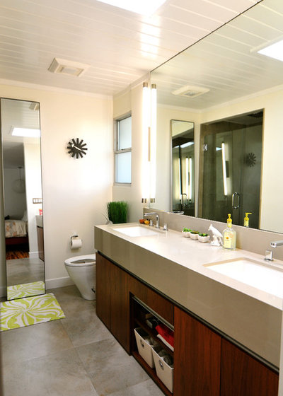 Midcentury Bathroom by Urbanism Designs