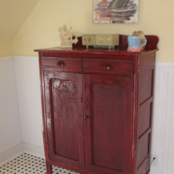 Miller Bathroom 1940s Retro