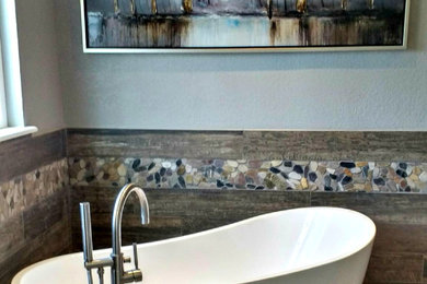 Example of a bathroom design in Denver