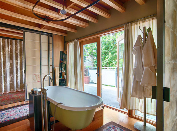 Eclectic Bathroom by Louise Lakier