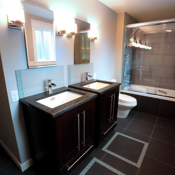 Modern Bathroom