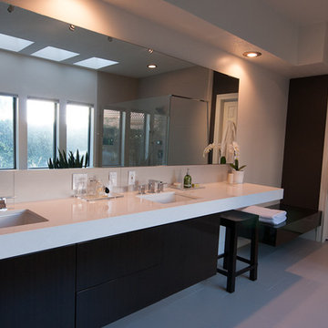 Modern Bathroom