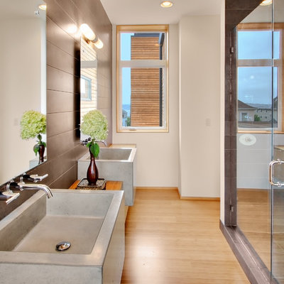 Bathroom - modern bathroom idea in Seattle with a vessel sink