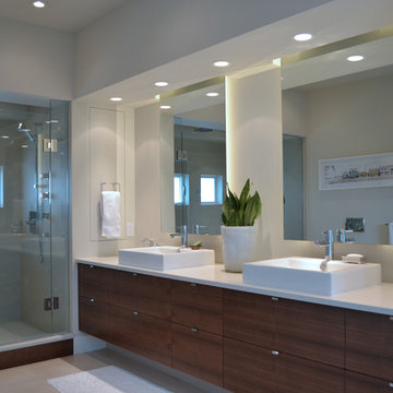 Modern Bathroom Vanity, Framless Shower