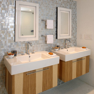 Modern bathroom with grey mosaic backsplash