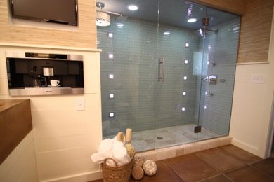 Inspiration for a modern bathroom remodel in Minneapolis