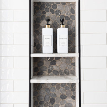 Modern Farmhouse Bath 2