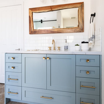 Modern Farmhouse Bath 2