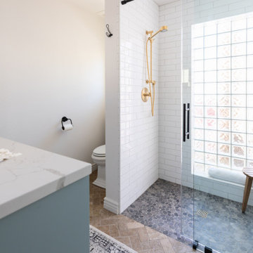 Modern Farmhouse Bath 2