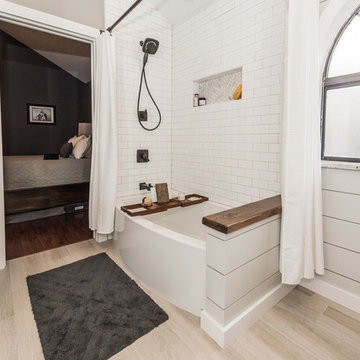 Modern Farmhouse Bathroom