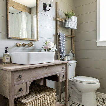 Modern Farmhouse Bathroom