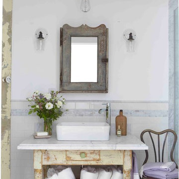 Modern Farmhouse Bathroom Renovation