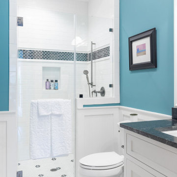 Modern Farmhouse Bellaire Showcase