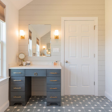 Modern Farmhouse Master Bath