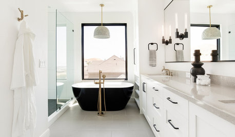 What’s Popular for Toilets, Showers and Tubs in Master Baths