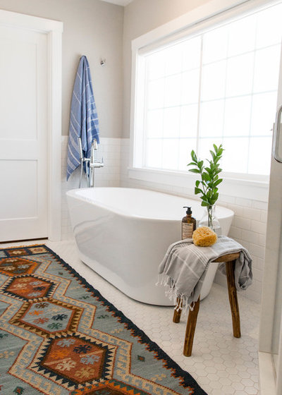 Country Bathroom by Design by Numbers / Rebecca Zajac LLC