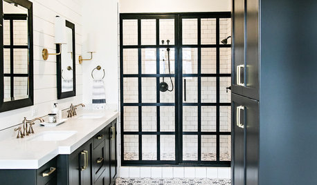 Photothèque : 50 salles de bains voient la déco en noir et blanc
