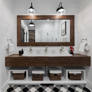 75+ Landhausstil Badezimmer mit Waschtisch aus Holz Ideen & Bilder