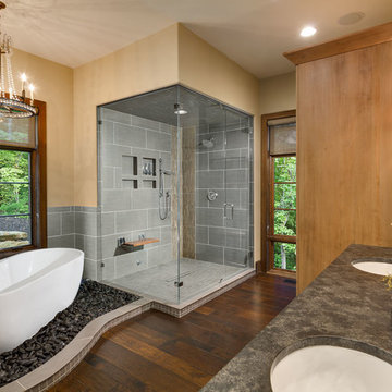 Modern Lake Retreat New Construction