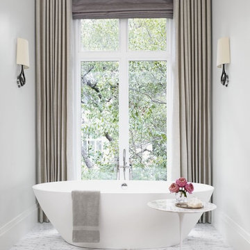 Modern Villa - Master Bath