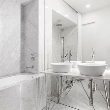 MOSCOW APARTMENT