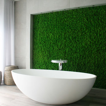 Moss wall in a bathroom