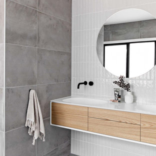 Modern bathroom in Wollongong.