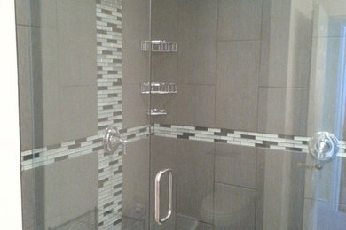 Inspiration for a mid-sized modern bathroom remodel in Portland