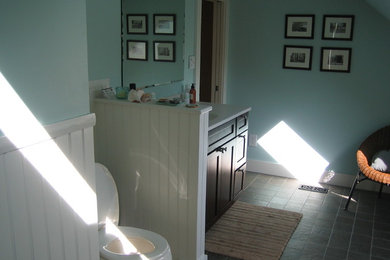 This is an example of a traditional bathroom in Portland Maine.