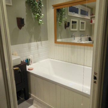 My 1940s home – the downstairs bathroom