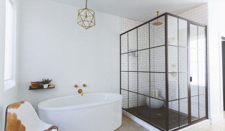 9 of the Coolest Black and White Bathrooms on Houzz