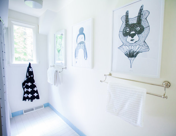 Scandinavian Bathroom by Elaine Musiwa