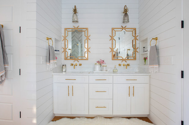 Beach Style Bathroom by Margaret Wright Photography