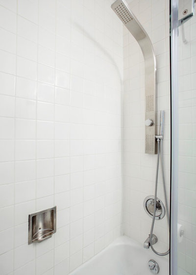 Modern Bathroom by Margot Hartford Photography
