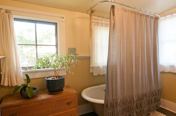 Eclectic Bathroom by Louise Lakier